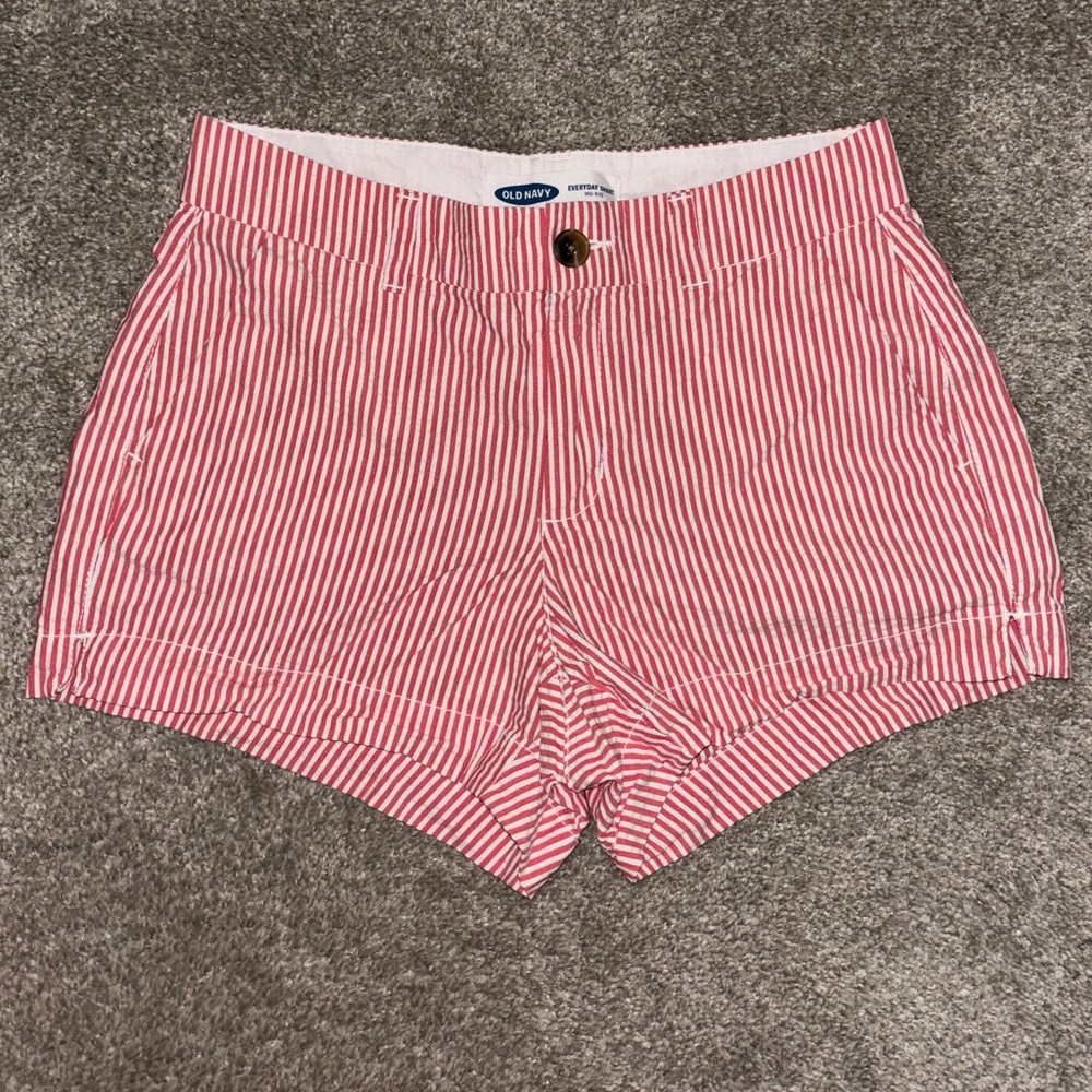 Pink seersucker stripe Old Navy shorts